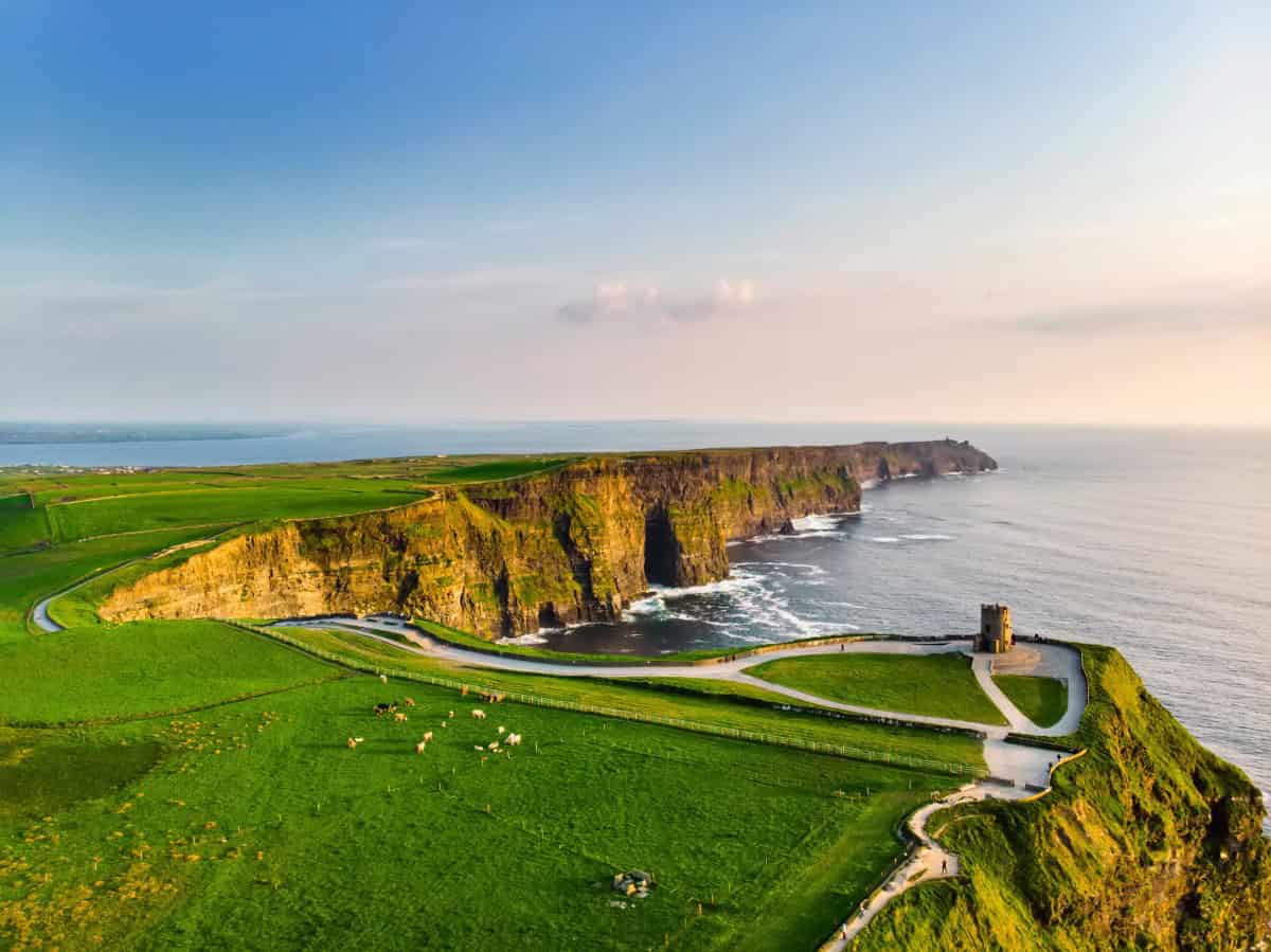 The cheapest way to get from Shannon Airport (SNN) to Listowel costs only 14, Shekel (ILS) Japanese Yen (JPY) Malaysian Ringgit (MYR) Mexican Peso (MXN) COVID-19 Travel restrictions may apply in Ireland. Rome2rio displays up to date schedules, route maps, journey times and estimated Shannon Airport SNN to Listowel Ireland - Rome2rio